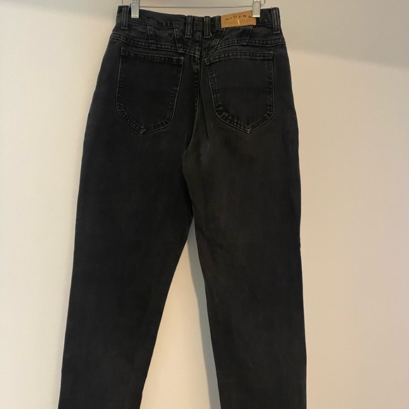 Rider Vintage High Waisted Jeans - Picture 5 of 9